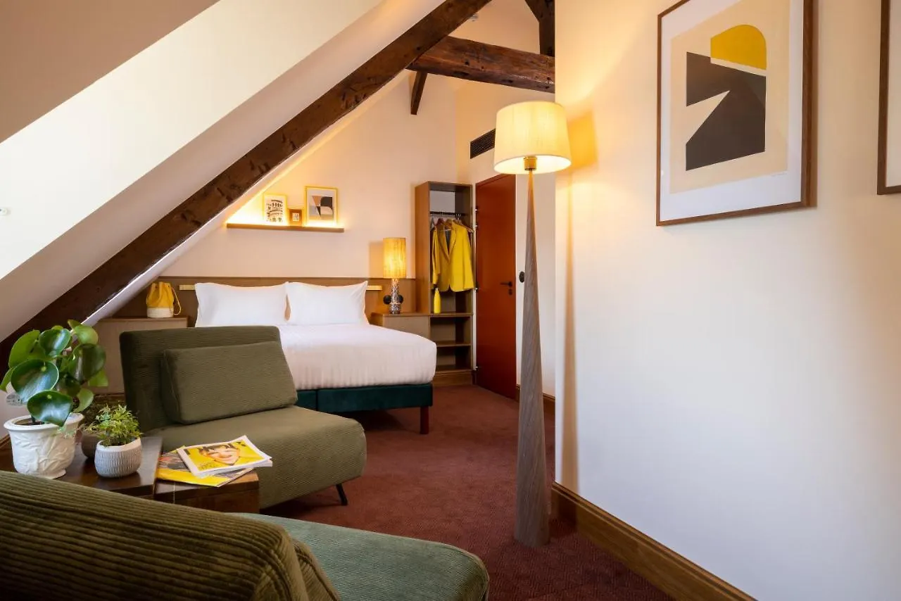 Hotel Ernest Paris France